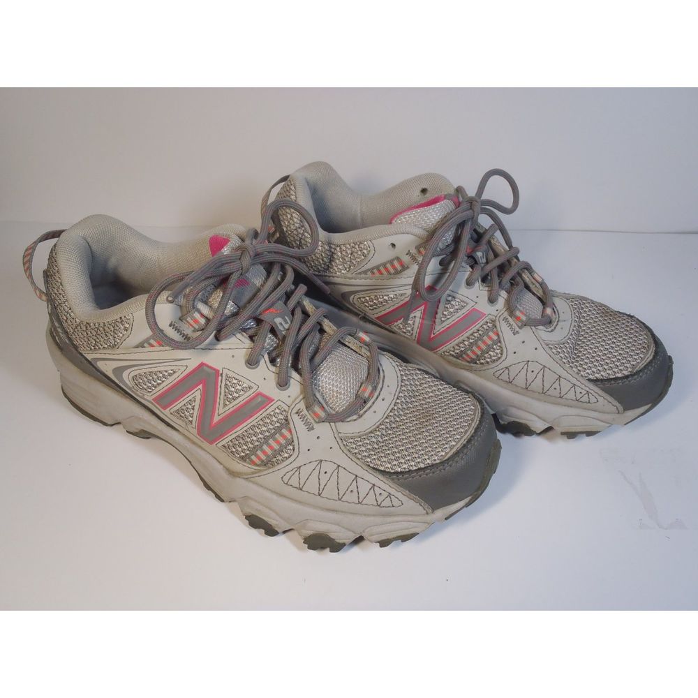 New Balance 412 Trail Running Women’s Grey and Pink Lace Up Tennis Shoes Sz 7.5